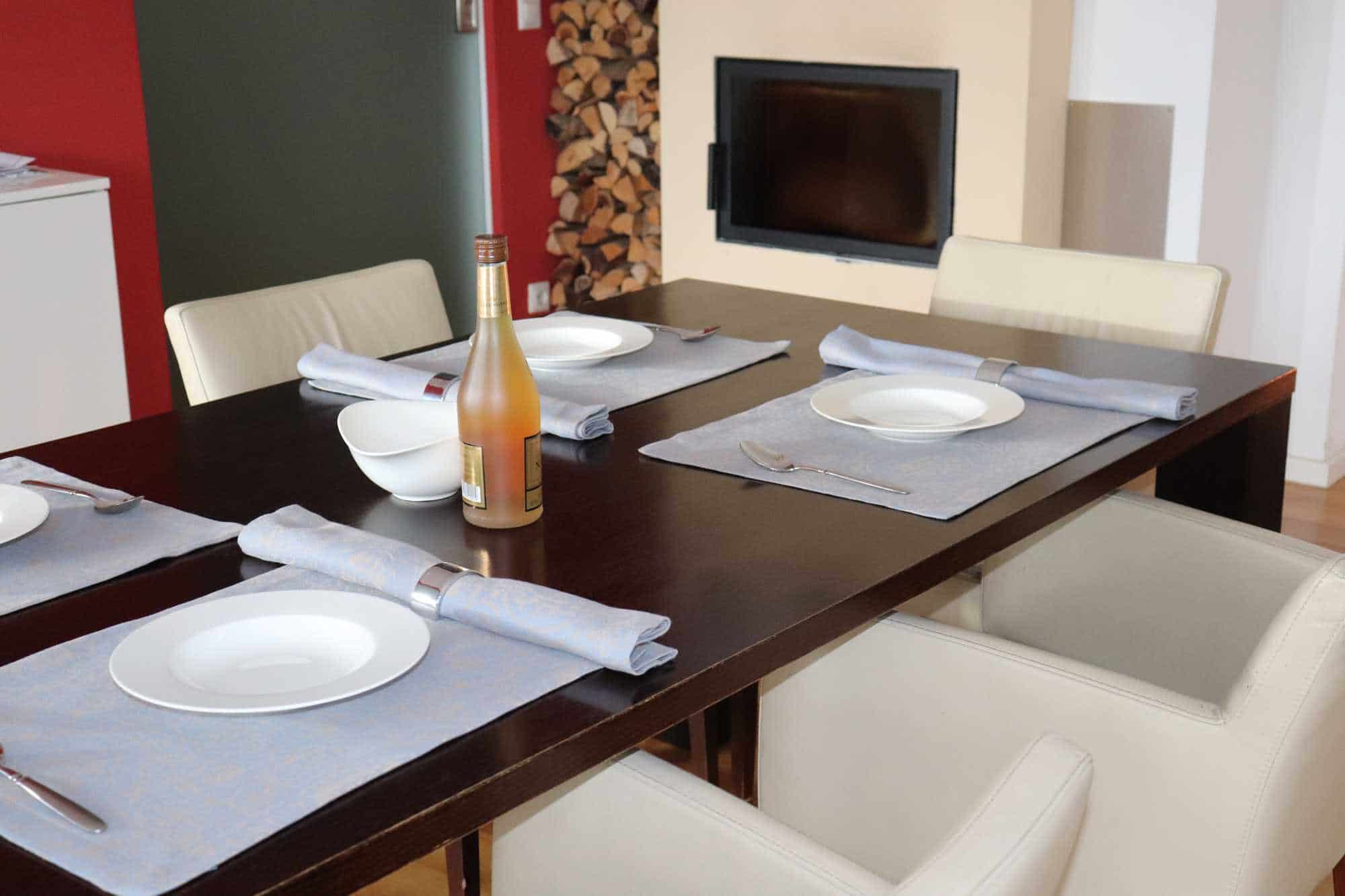 Tischsets aus Halbleinen mit 3cm Kuvertsaum-Design 35 Fresco-Farbe Azzurro